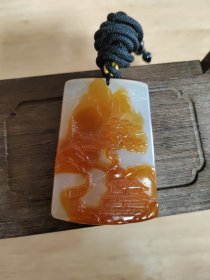 玛瑙牌子俏色山水牌，俏色雕工
