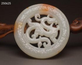 珍藏清代和田玉龙佩