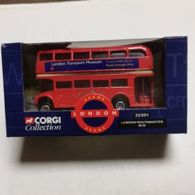 英国伦敦路虎巴士，双层公交车。该车模被伦敦交通博物馆收藏。已绝版。正品品牌合金。英国制造。重量258克。未开封全新。