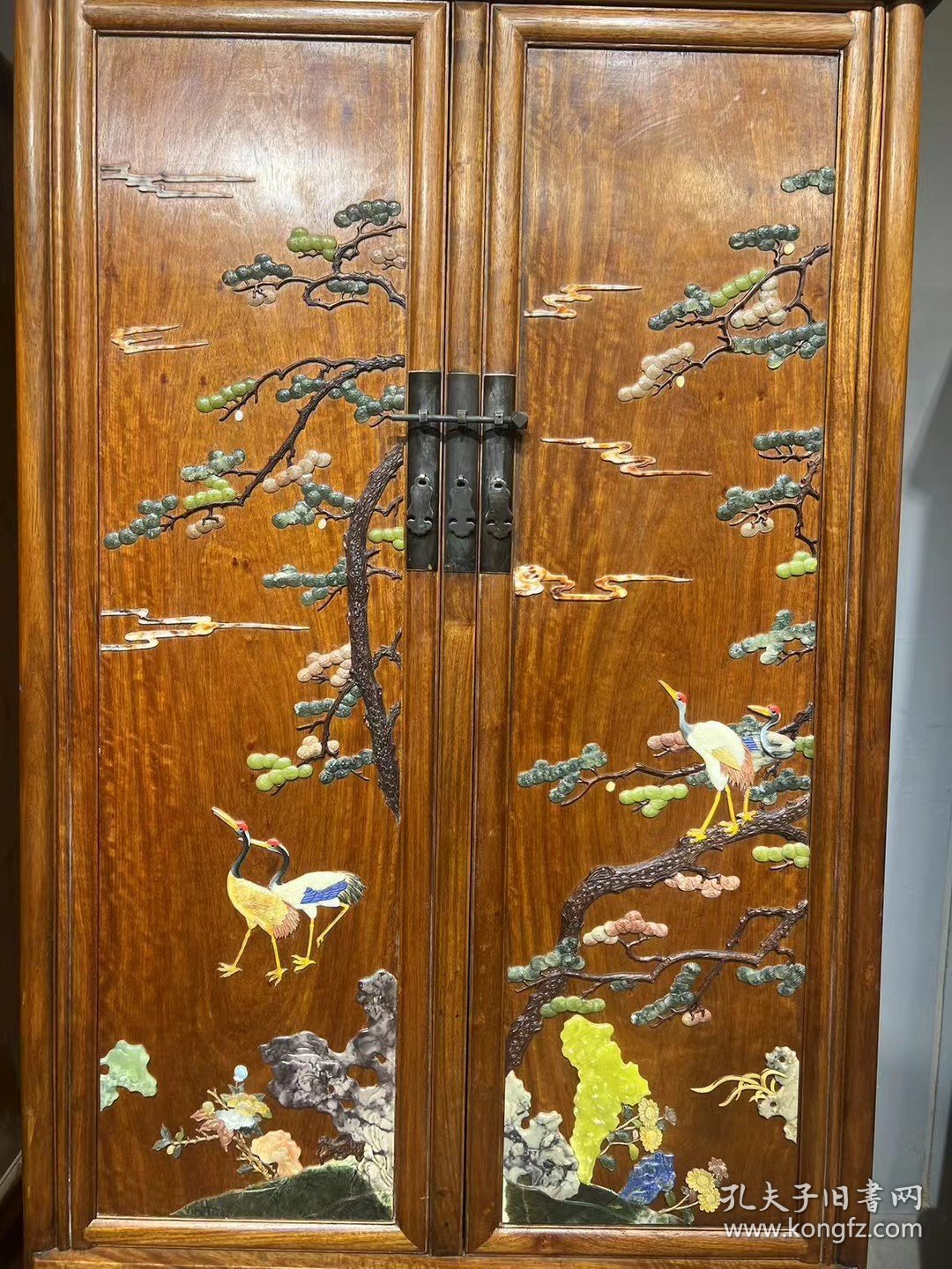 清代海南黄花梨镶嵌百宝面条柜一对