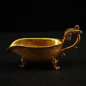 珍藏乡下收出土纯铜纯手工打造鎏金三角杯一个