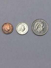 荷兰硬币3枚通出（额外再赠送一枚），品相如图。全场满50包邮。