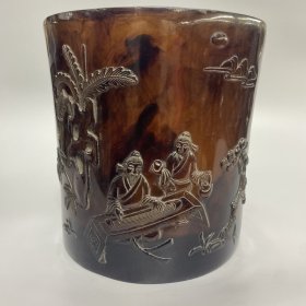 仿琥珀人物笔筒 尺寸如图