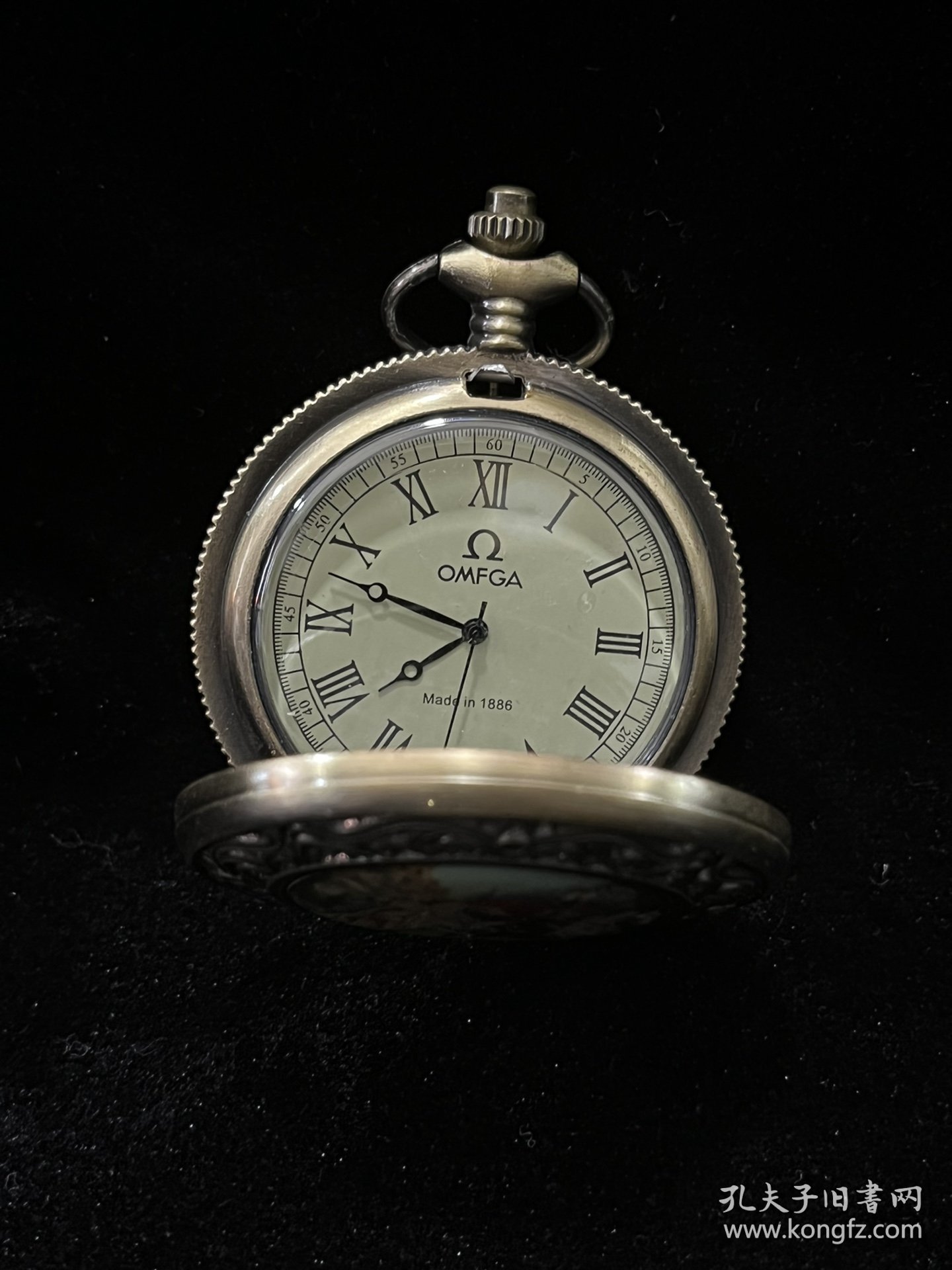 人物单开怀表 直径47毫米