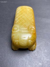 珍藏唐代和田玉老虎脉枕