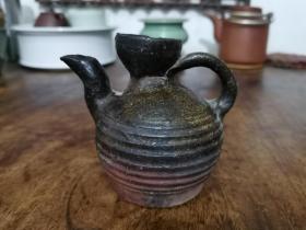 清代褐釉小茶壶，150元，造型奇特少见，看好下单，保真包老