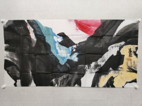 著名水墨重彩大写意画家，武星宽国画136*68cm，软片。武星宽，蒙古名：乌兰扎布，1952年出生于内蒙古巴彦淖尔盟，蒙古族。现为武汉理工大学首席教授，武汉理工大学艺术与设计学院责任教授，博士生导师，学术委员会主席。兼任中央文史馆书画院研究员，中国美术家协会会员，湖北省人民政府文史馆员，湖北省突出贡献专家，武汉市人民政府顾问，内蒙古水墨重彩画研究院院长（保真书画）。