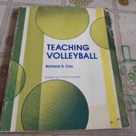 TEACHING VILLEYBALL 原版英文书