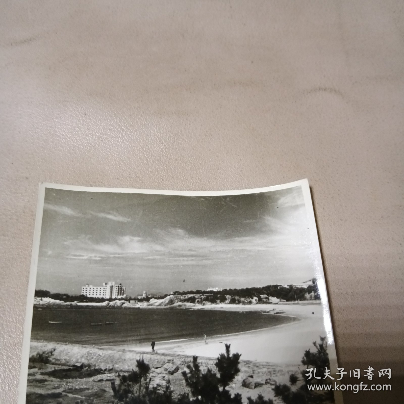 青岛第二高级海水浴场外景1974.8.4.