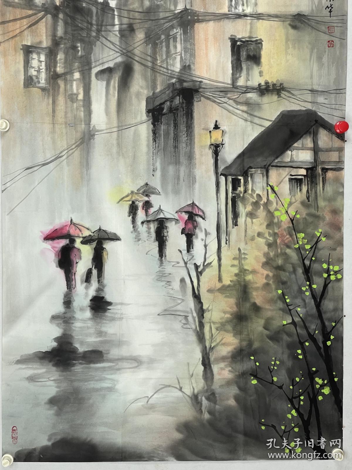 庄千双，笔名；霜。雁荡墨客。汉族，浙江省温州乐清市雁荡山人。1962年8月1日生。师从著名山水画家周逢俊导师。现为中国美术家协会会员，清华美术学院高研班在读、中国书画家协会会员、一级美术师，西泠书画研究院聘为画师、包头市美术家协会会员、土默特右旗美术家协会理事、包头市温州商会理事、包头市浙江商会理事。