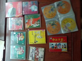 收的28个 京剧 VCD正版光碟，品相完好。