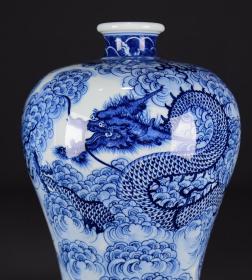清雍正青花祥云龙纹梅瓶  古玩古董古瓷器