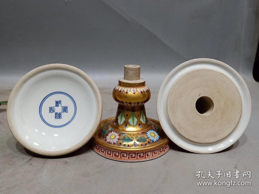 大清乾隆年制珐琅彩瓷器蜡台一对，纯手工绘画，尺寸品相见图