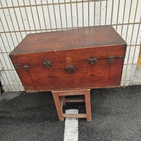 樟木箱
