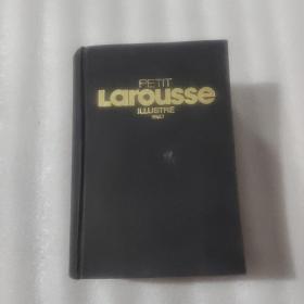 PETIT Larousse ILLUSTRE