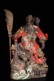 石湾瓷站龙关公 尺寸：长32厘米宽30厘米高51厘米