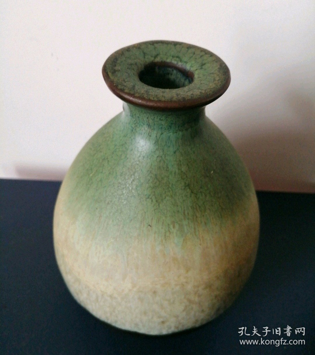 玉壶春瓷器瓶，