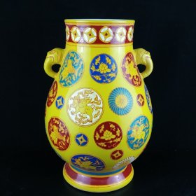 大明景泰黄鼬五彩手绘貔貅花象鼻尊