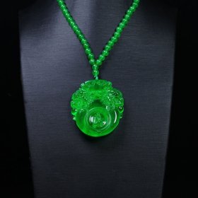 缅甸冰种翡翠帝王绿 镯心双面雕刻龙头悟道 吊坠 圆牌挂坠 蛇年