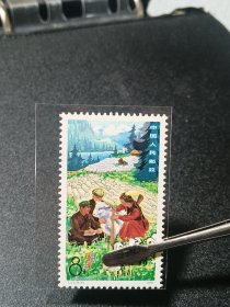 新中国邮票，T27，牧业学大寨，一套，原胶全新品相，实物照片。品相不错