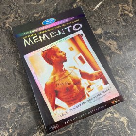 DVD-9 光盘 1碟盒装：记忆碎片 Memento (2000)又名: 凶心人(港) / 记忆拼图(台) / 记忆迷局 / 失忆 / Amnesia