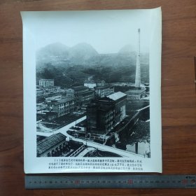 超大尺寸：1981年，西南反应堆工程研究设计院研究设计的，我国第一座大型高通量原子反应堆在四川夹江县建成