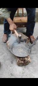 少见铜锣铜钹手工制作老工具一套