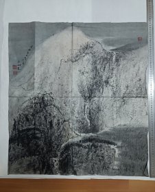 十年前在温州开店收的 画家 叶玉昶 手绘画心（尺寸67.5乘62厘米） 买家自鉴，包老包手绘（宣纸是白宣纸自然氧化的颜色），别的不包，图物一致，售后不 退不换（麻烦）三分字画七分裱，有很多小破损装裱后可以密合就好看漂亮了。