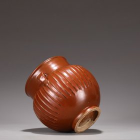 瓷线条罐：旧藏 磁州窑柿红釉线罐 尺寸：高20.5公分 口径15.5公分