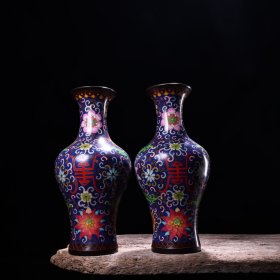珍品旧藏收纯铜掐丝珐琅 景泰蓝花瓶一对 工艺精湛 器型精美 一个重1650克 高31厘米 直径14厘米 一对