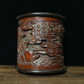 竹雕笔筒摆件 尺寸：高15.5cm宽15.5cm