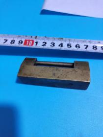 民国铜锁7厘米的，无钥匙，如图，收藏品‘