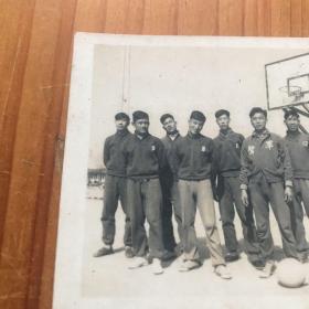 五十年代 台州军分区体训班 军声篮球队合影写真一枚