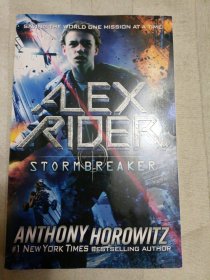 Alex Rider : Stormbreaker Alex Rider Series : Book 1（封底上部有磨损）邮包