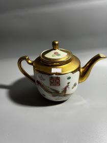 70，80年代，描金龙凤呈祥茶壶一把