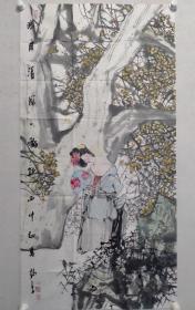 保真书画，杨季四尺整纸人物画一幅，尺寸:136×69cm 软片，杨季，祖籍山东，陕西三原人。
　　西安美术学院国画系教授、中国国家画院陕西中国画创作研究中心常务副主任、中国美术家协会会员、西安市美协副主席、硕士研究生导师。国家级精品课主讲。西安中国画院学术委员会副主任，陕西省国画院画家，陕西省美术家协会人物画艺委会委员，德国杜塞尔多夫城市画家，西京学院客座教授。西安培华学院客座教授。