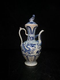 元～元青花龙纹壶一把，尺寸如图