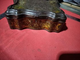 晚清外国洋行糖果广告铁盒