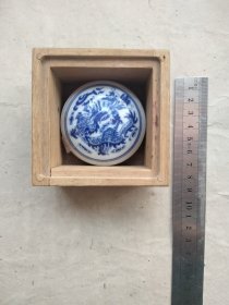 早市收传统手工盒及青花瓷印泥盒一个合售