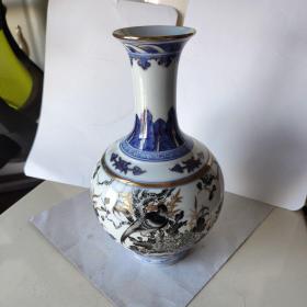 金口青花墨彩花鸟图赏瓶