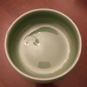 80年代青瓷笔洗 直径16厘米高6厘米 内外壁青釉开片 全新无瑕疵