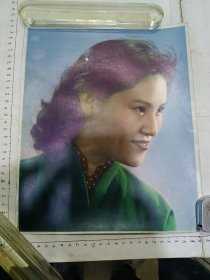 60～70年代照相馆美女样片一张