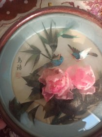羽毛立体画。鸟语。济南美工厂出品。