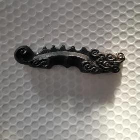 日本购回 生肖(龙)文镇(镇纸)鉄器 笔置 生肖龙 辰龙 造型逼真 摆放平稳 尺寸:13.0*1.6*3.0(cm)重:182克