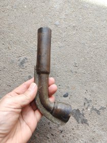重达八两的清代铜烟锅