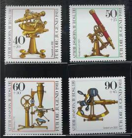 外国邮票   德国邮票   西柏林1981年古典光学仪器  望远镜显微镜  4枚