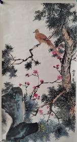 王延陵花鸟。王延陵（1915年一1998年12月），汉族，湖北石首人。毕业于武昌艺术专科学校，1949年后历任《进步日报》美术编辑，中国电影出版社、中国电影公司美术编辑、中国戏曲研究院舞台美术研究员等职。中国美术家协会会员，北京书画美术研究会常务理事，北京大学美术社顾问，北京中国书画研究社顾问，中国电影美术学会理事等职。