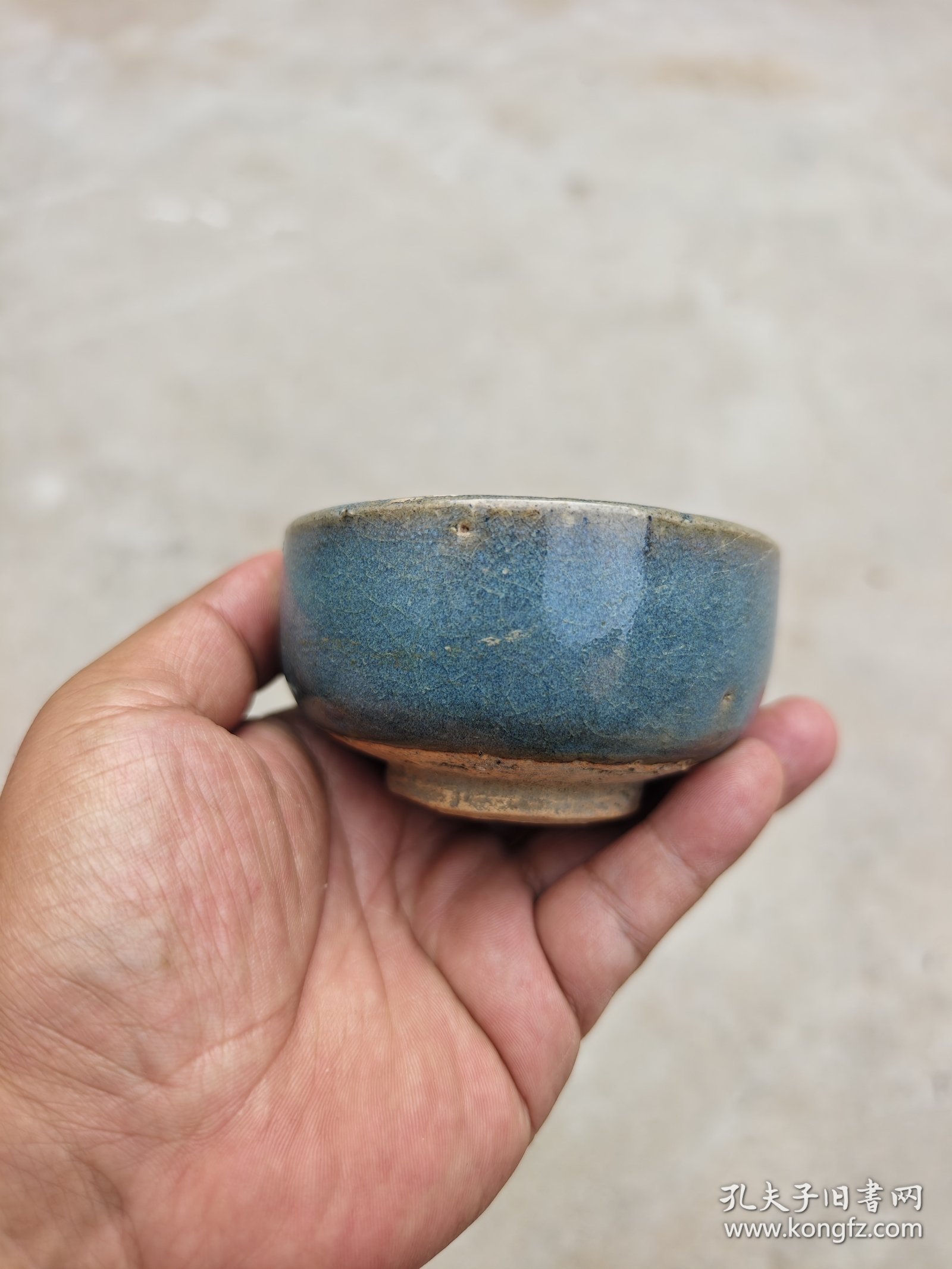 元代钧釉点彩小茶盏 完整尺寸见图釉水不错