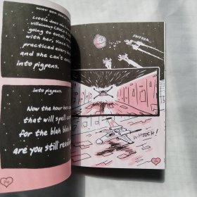 英文原版 Babymouse #12: Burns Rubber 老鼠宝宝系列12：橡胶燃烧 漫画小说 英文版