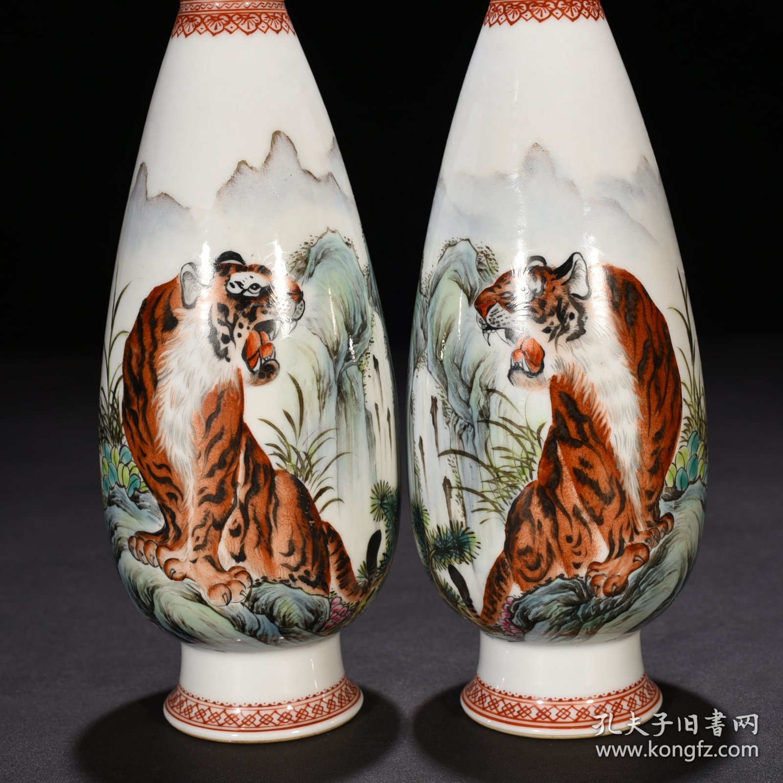 民国珠山八友毕渊明粉彩老虎纹瓶 21*9厘米